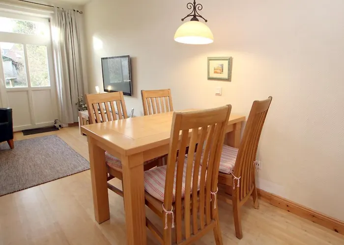 Badestra_e 36_ Historisches Stadth * Wyk auf Föhr